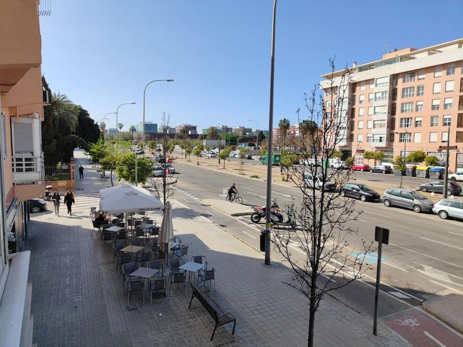 Piso Cerca Universidades Y Playa Valencia Ngoại thất bức ảnh